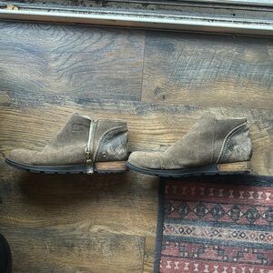 UGG Brown Suede Ankle Boots